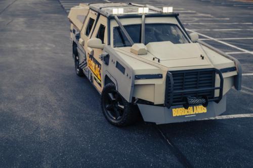 Borderlands Bandit, looking down